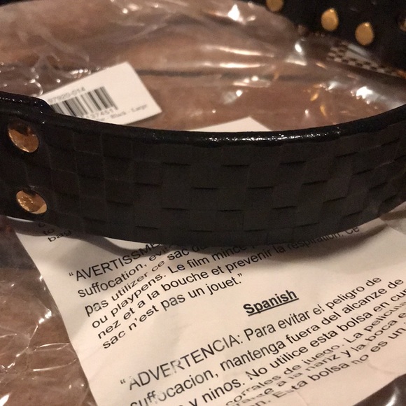 Mckenzie-Childs embossed leather L pet collar - Picture 3 of 6